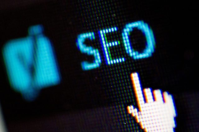 SEO Plano; SEO check on a screen