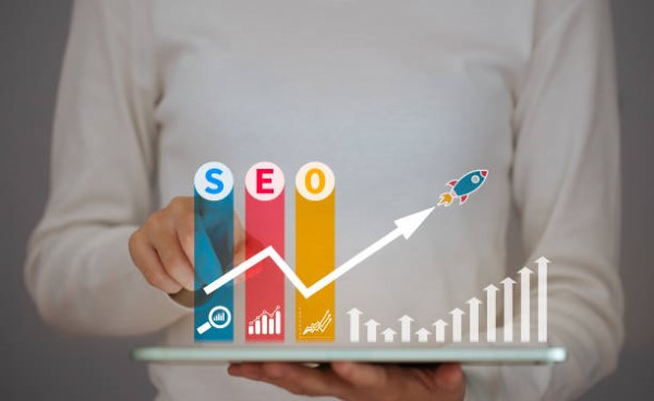 SEO services for small business; Augmented reality graphics.